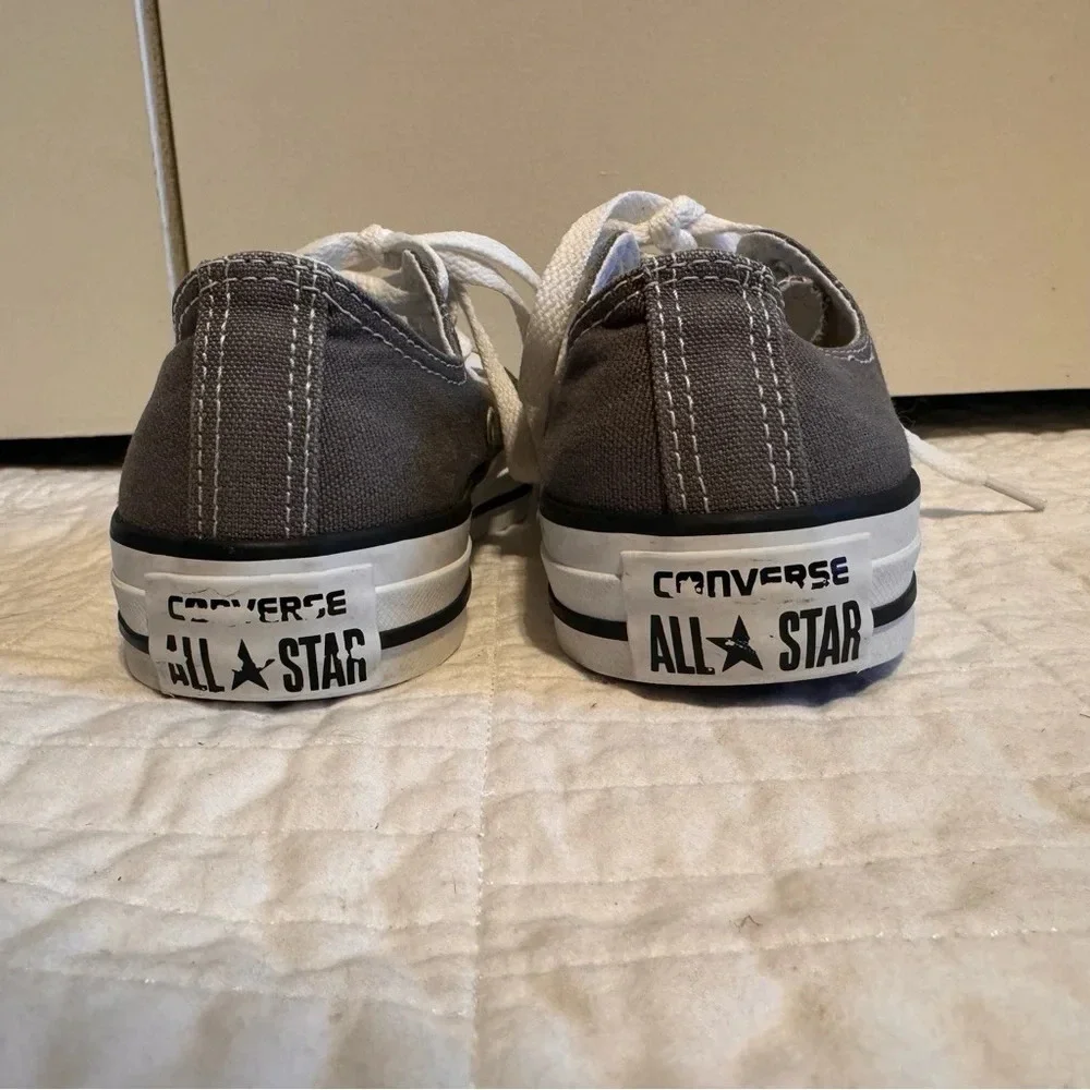 Converse All Star Chuck Taylor Grey Sneakers Women’s Sz 6 Men’s Sz 4 - Picture 4 of 7